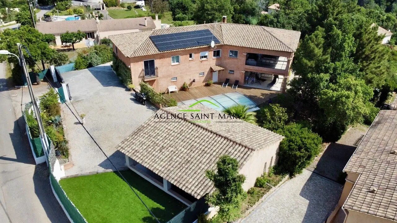 Maison à vendre, 180m², Spéracèdes