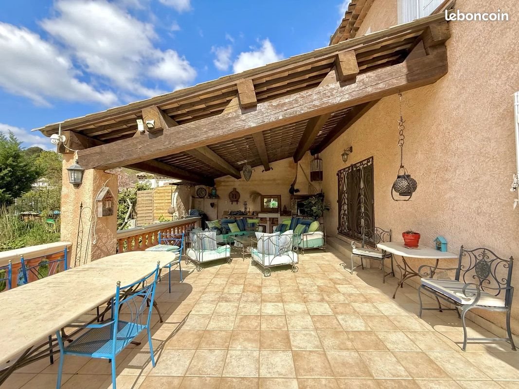 Maison à vendre, 208m², Draguignan