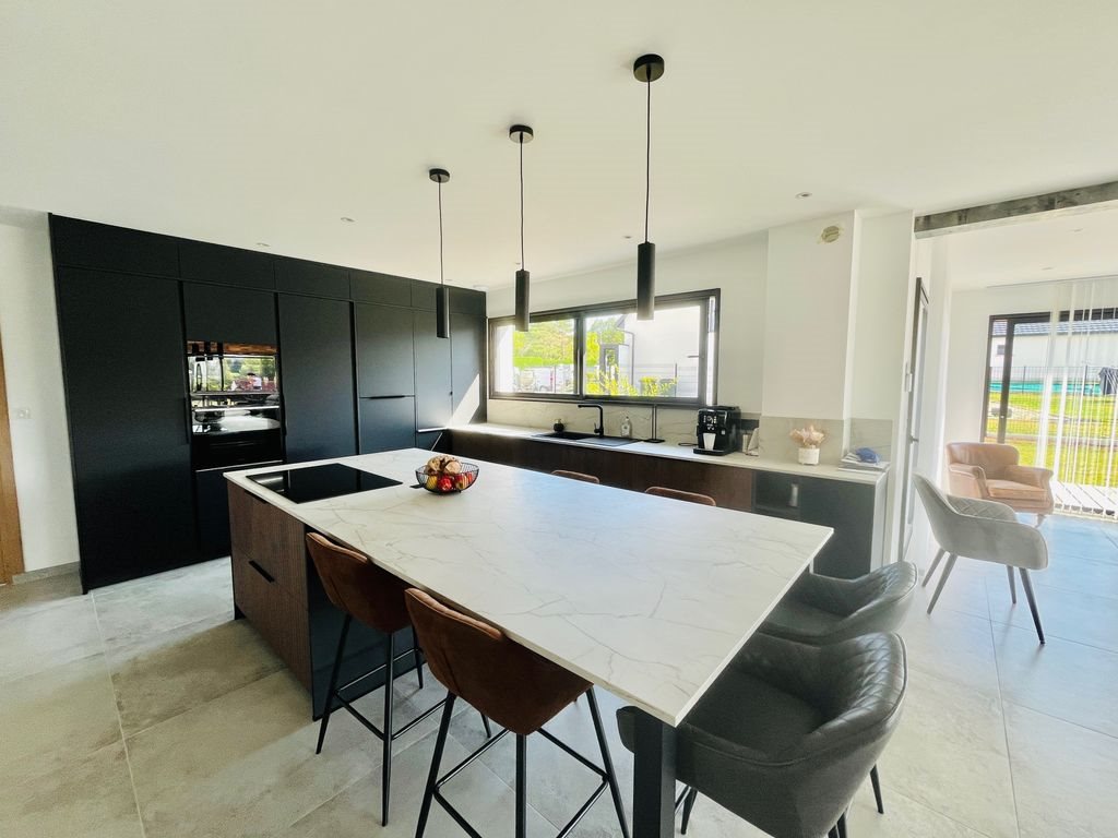 Maison à vendre, 221m², Carly