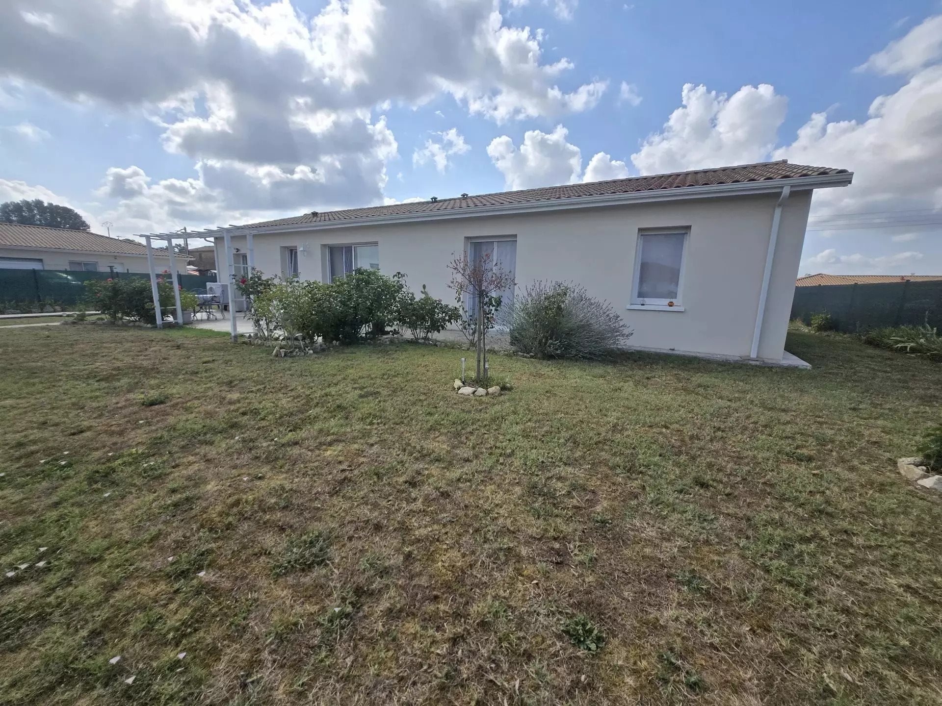 Maison à vendre, 110m², Cartelègue