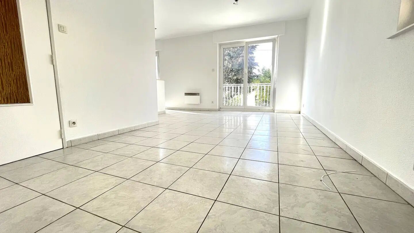 Appartement à louer, 63m², Montreux-Château