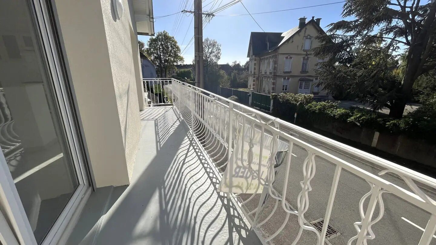 Appartement à louer, 63m², Montreux-Château