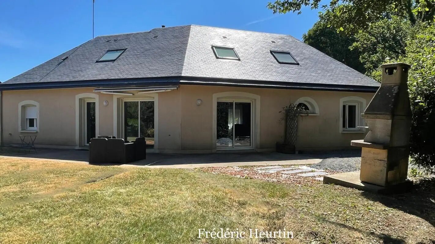 Maison à vendre, 145m², Saint-Ouën-des-Toits