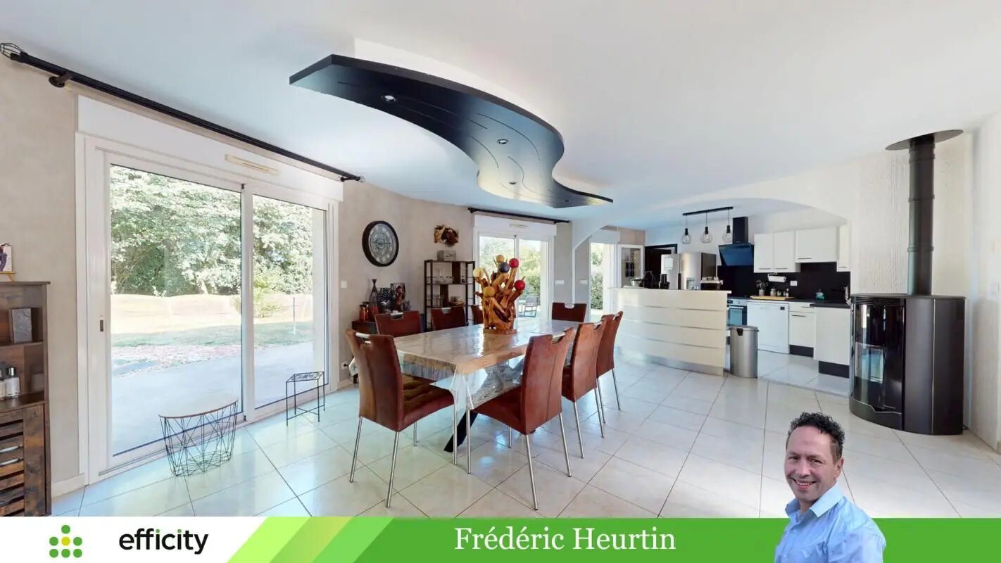 Maison à vendre, 145m², Saint-Ouën-des-Toits
