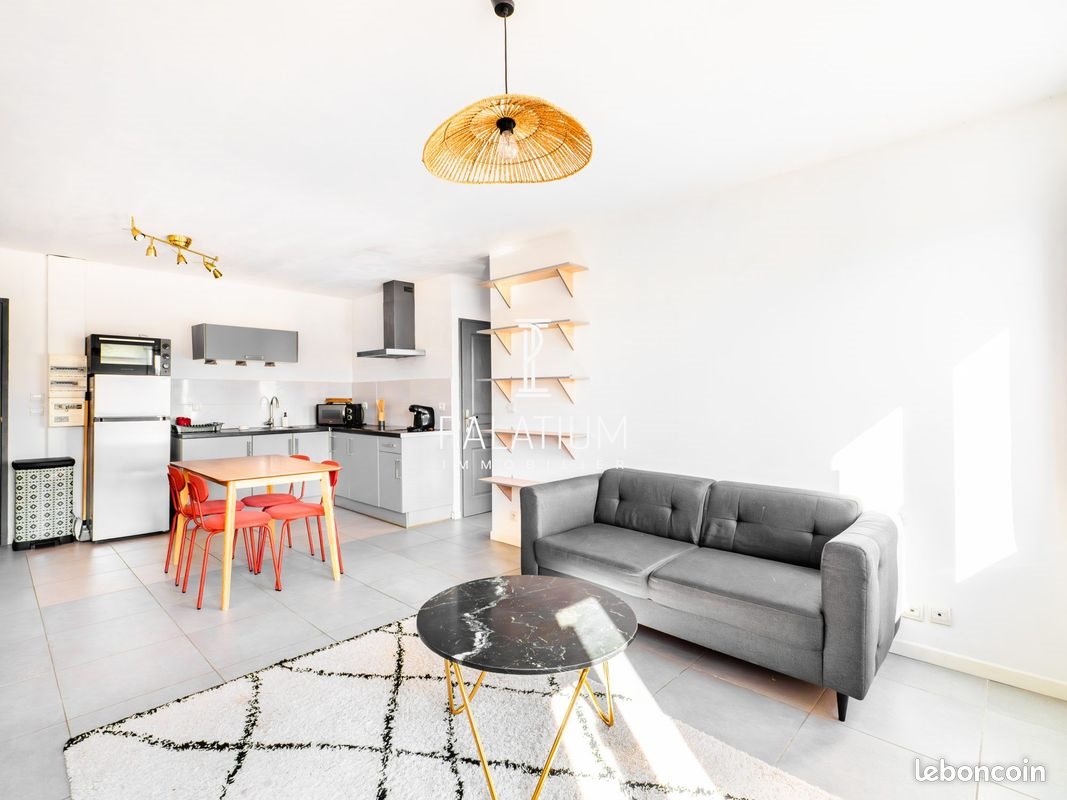 Appartement à louer, 42m², Gréoux-les-Bains
