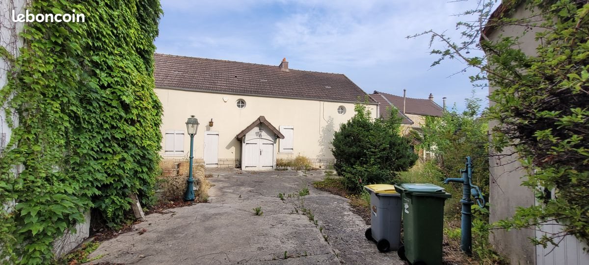 Maison à vendre, 93m², Pringy