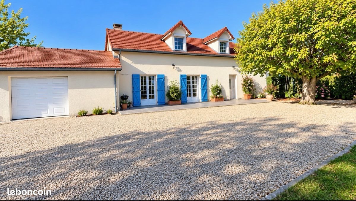 Maison à vendre, 175m², Bourbon-Lancy