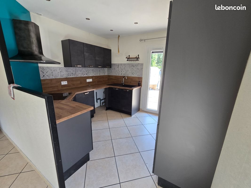 Maison à vendre, 102m², Saint-Avre