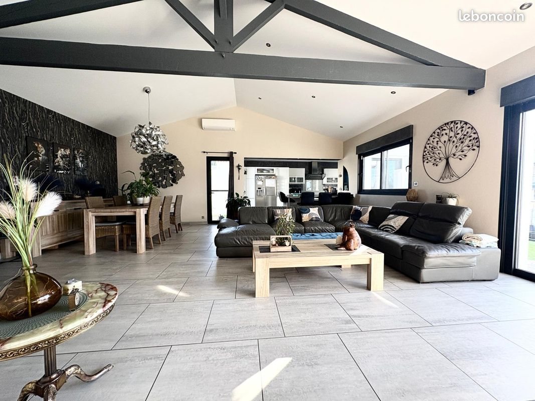 Maison à vendre, 192m², Marsilly