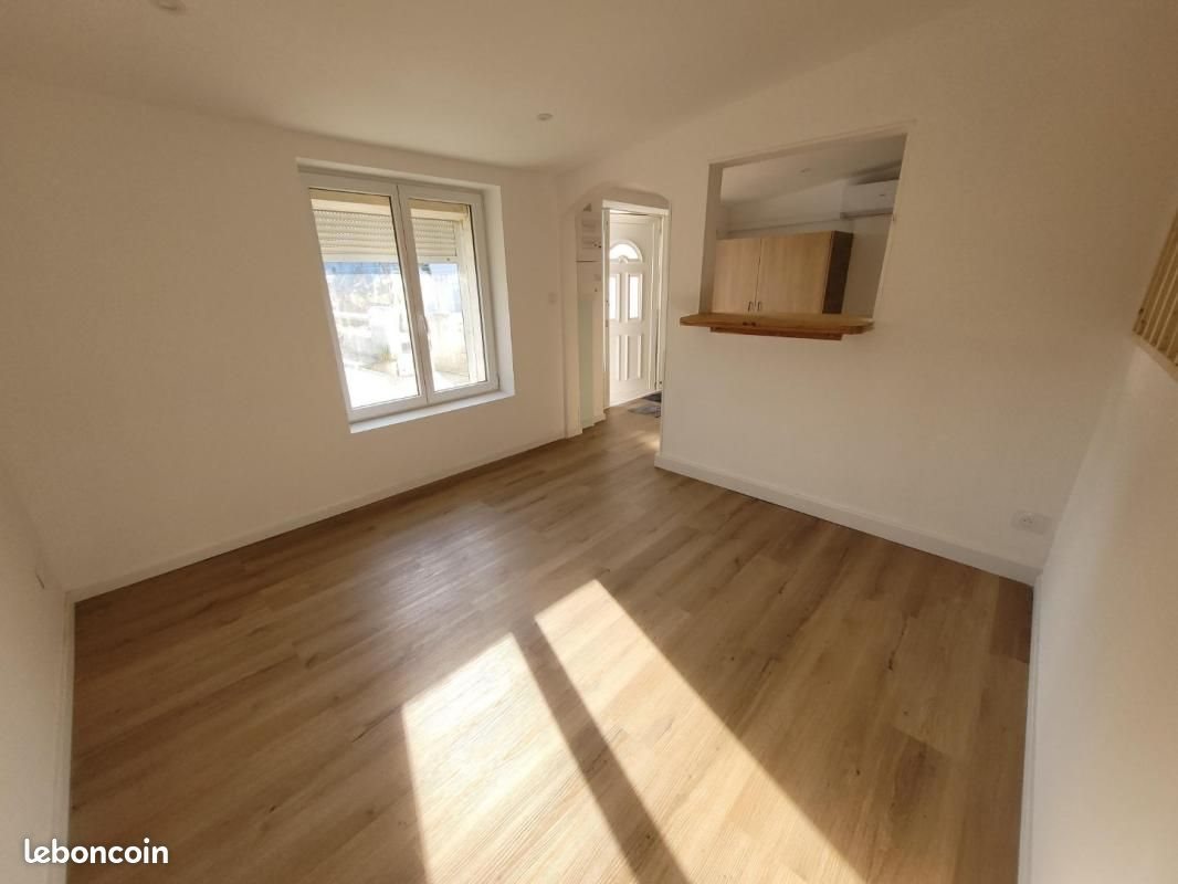 Appartement à louer, 39m², Raillencourt-Sainte-Olle