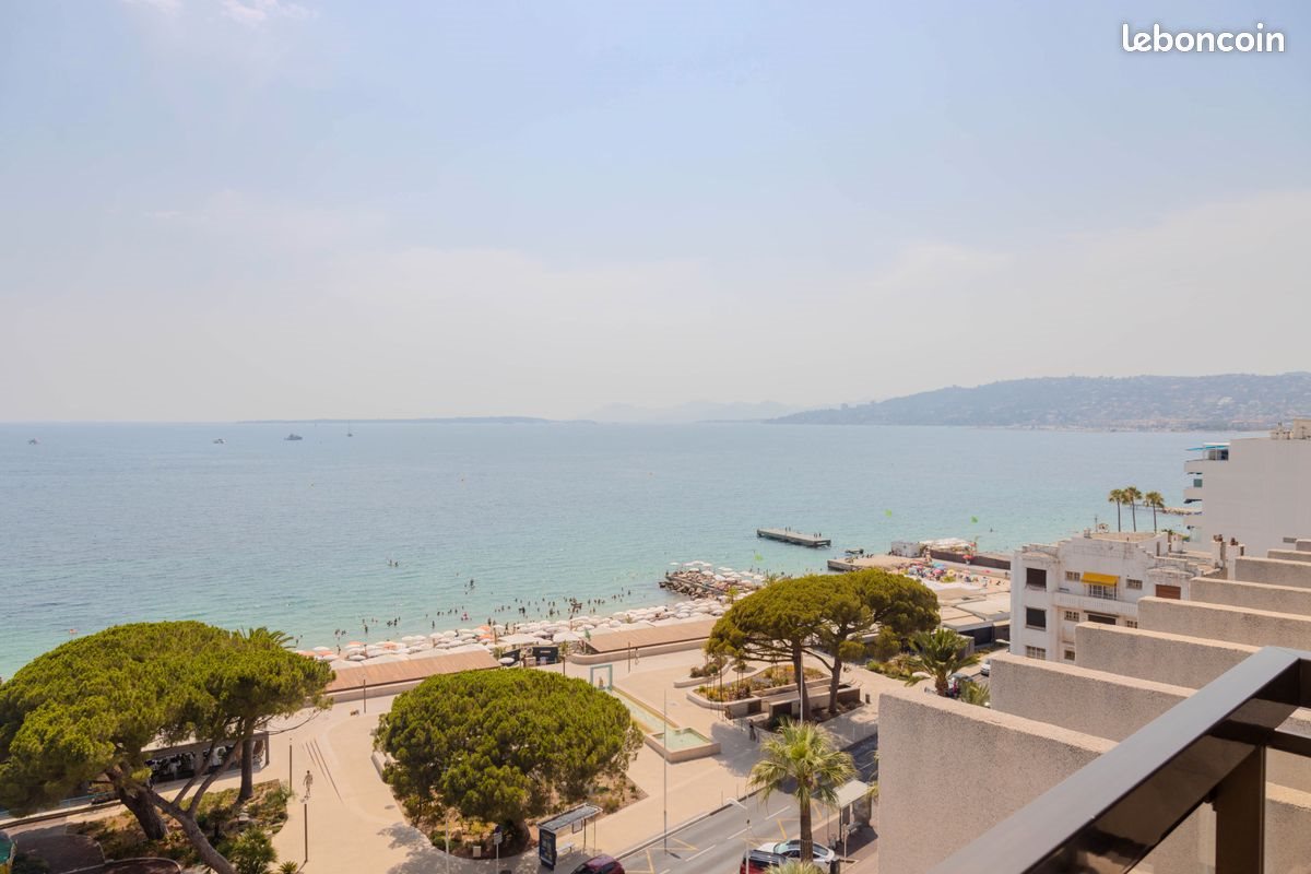 Appartement à louer, 28m², Antibes