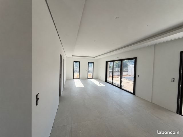 Maison à vendre, 130m², Puget-sur-Argens