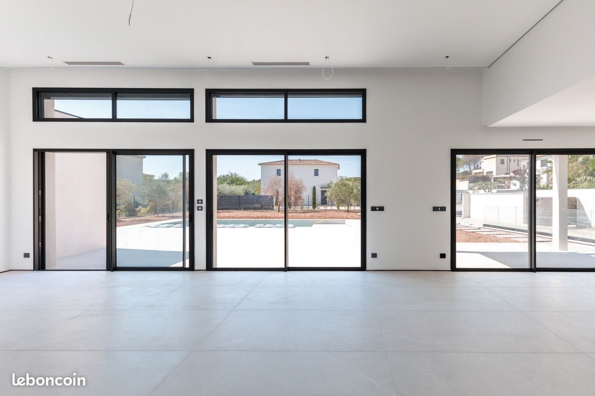 Maison à vendre, 345m², Puget-sur-Argens