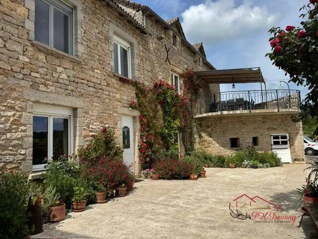 Maison à vendre, 213m², Sévérac-le-Château