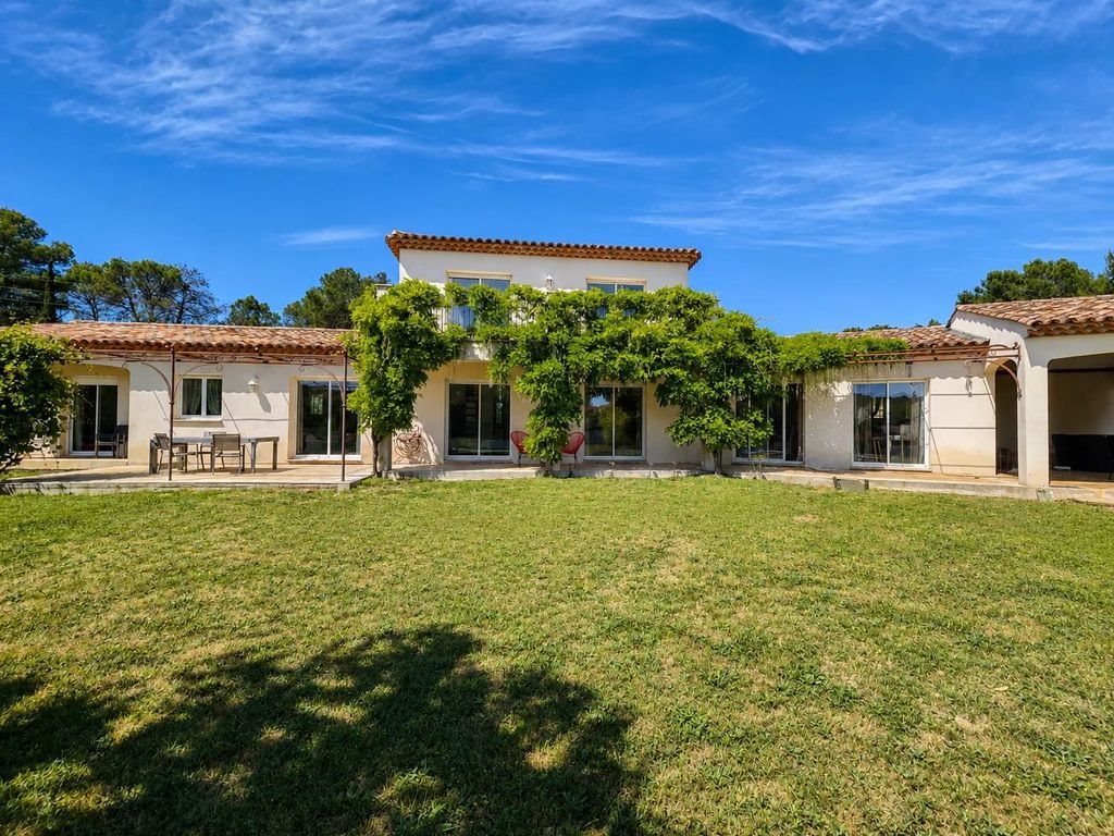 Maison à vendre, 230m², Lorgues