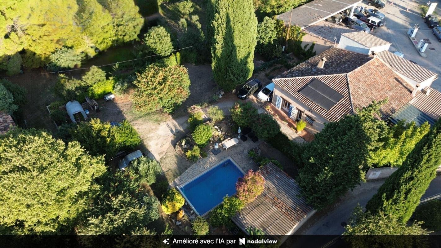 Maison à vendre, 396m², Villecroze