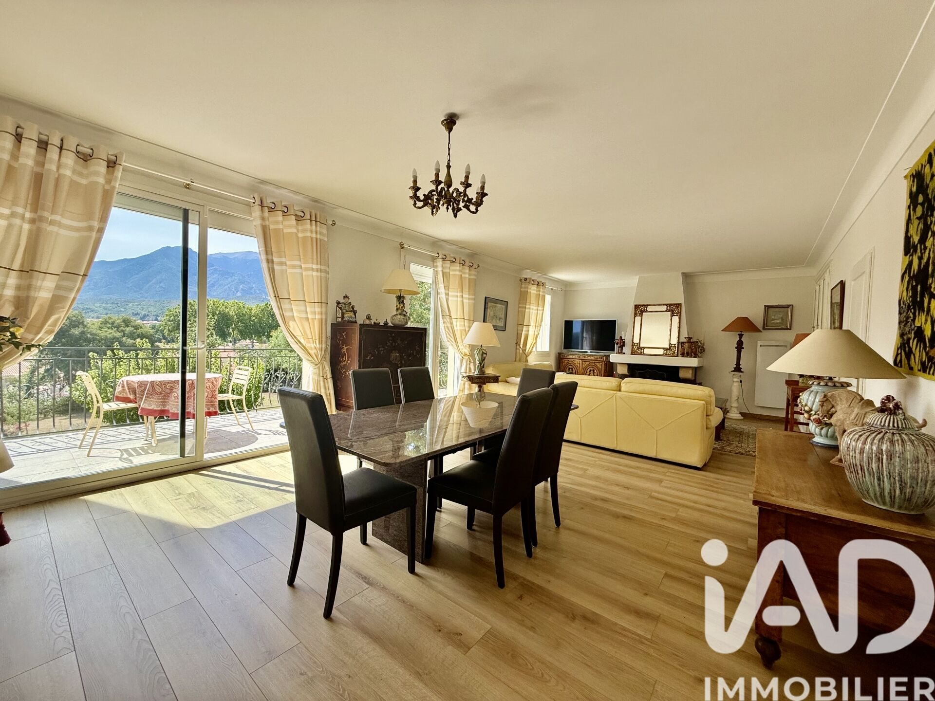 Maison à vendre, 246m², Prades