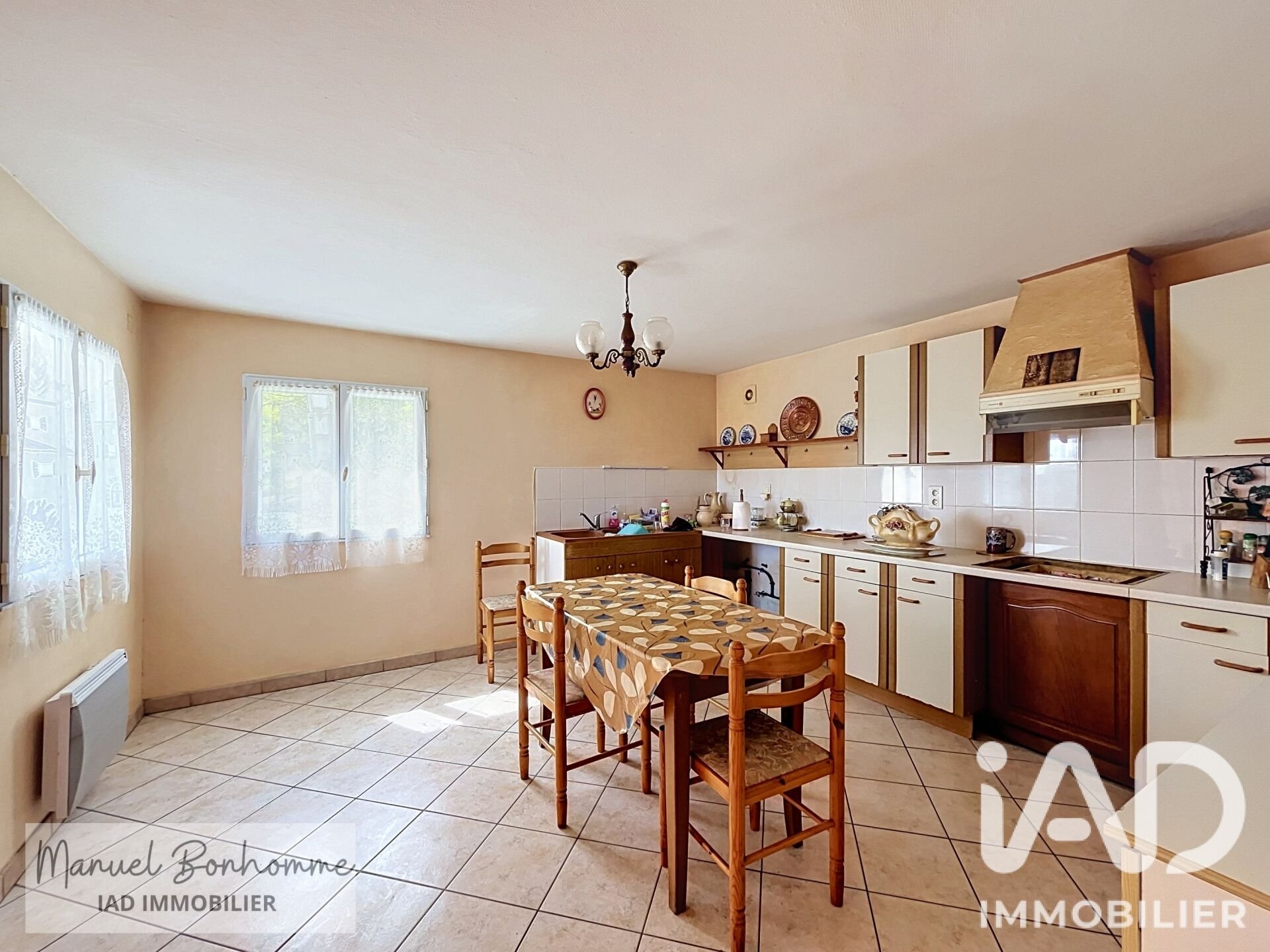 Maison à vendre, 160m², Saint-Hilaire-de-Lusignan