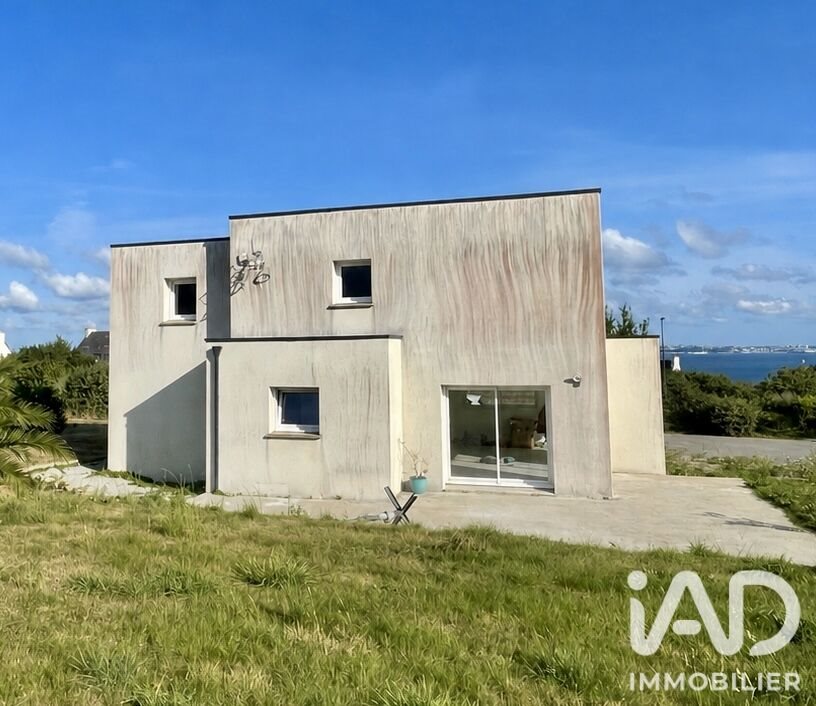 Maison à vendre, 121m², Lanvéoc