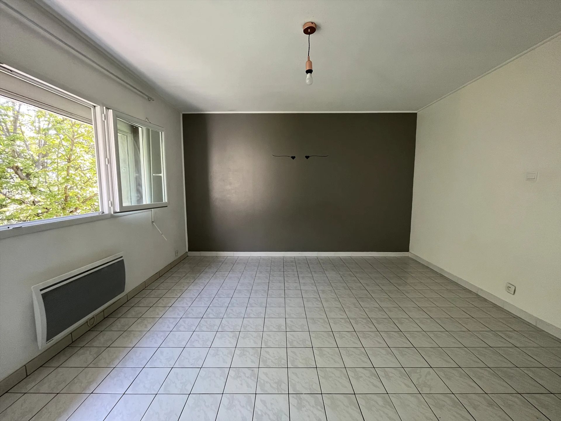 Appartement à louer, 57m², Aubagne
