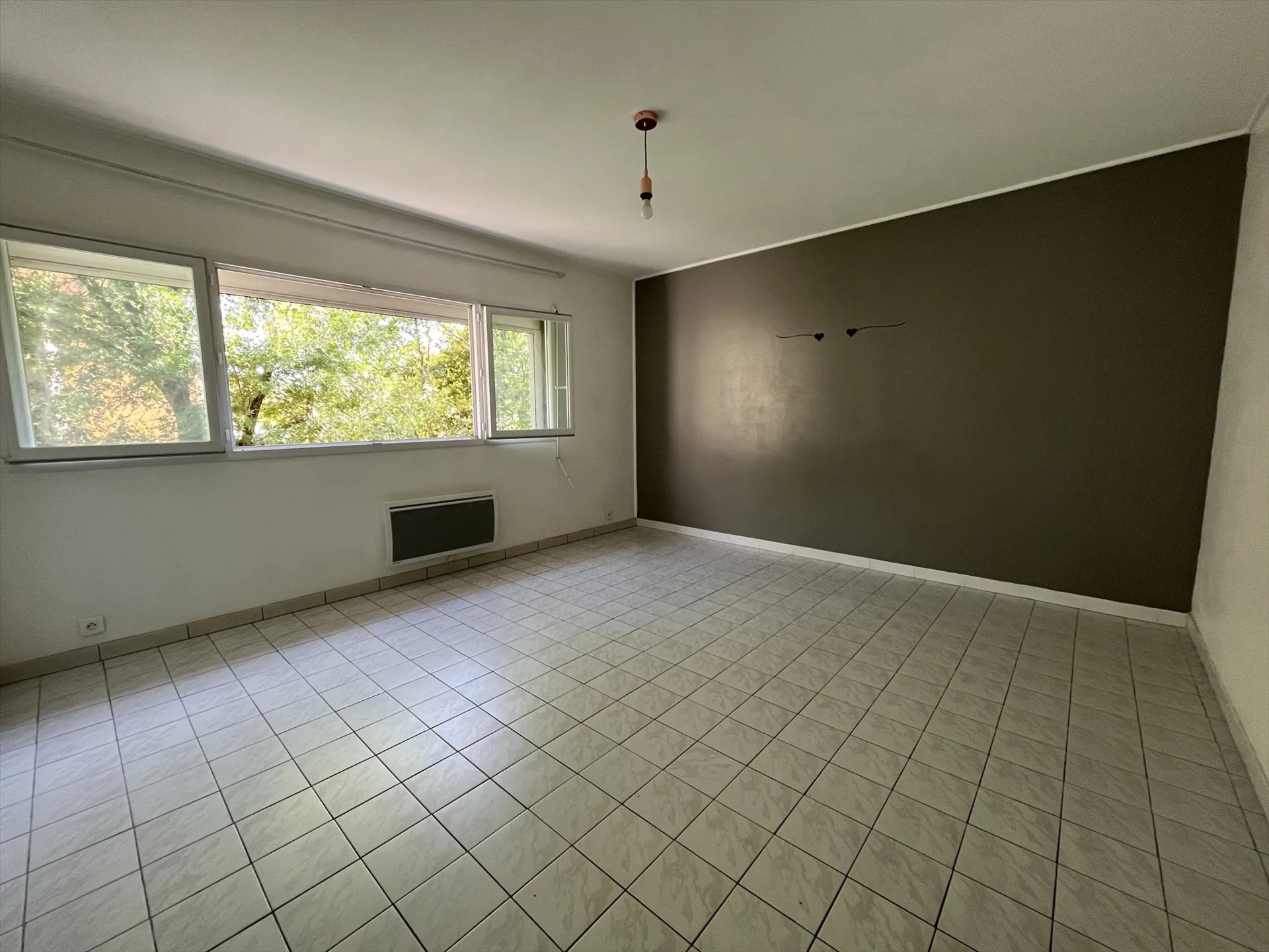 Appartement à louer, 57m², Aubagne