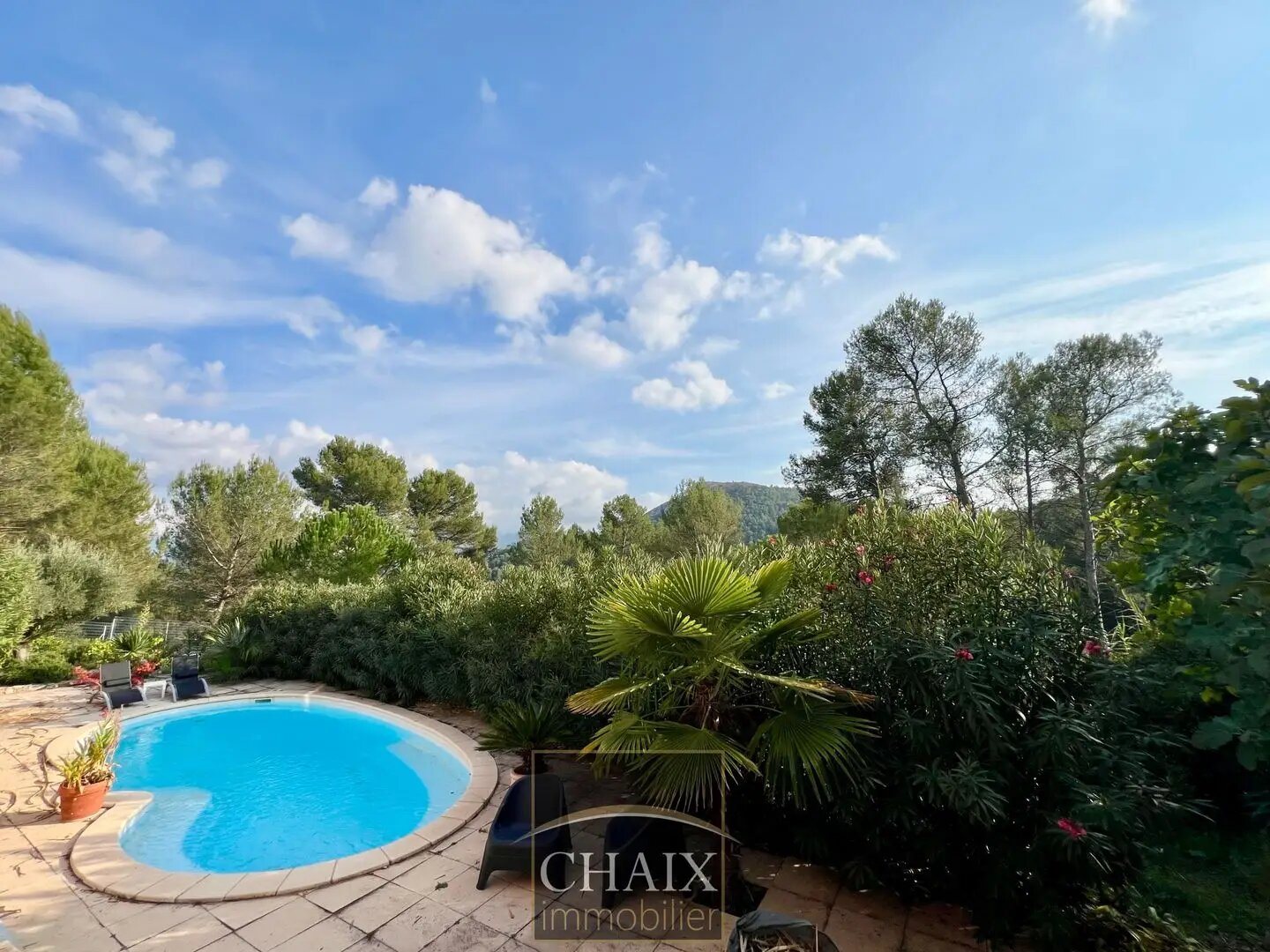 Maison à vendre, 181m², La Destrousse