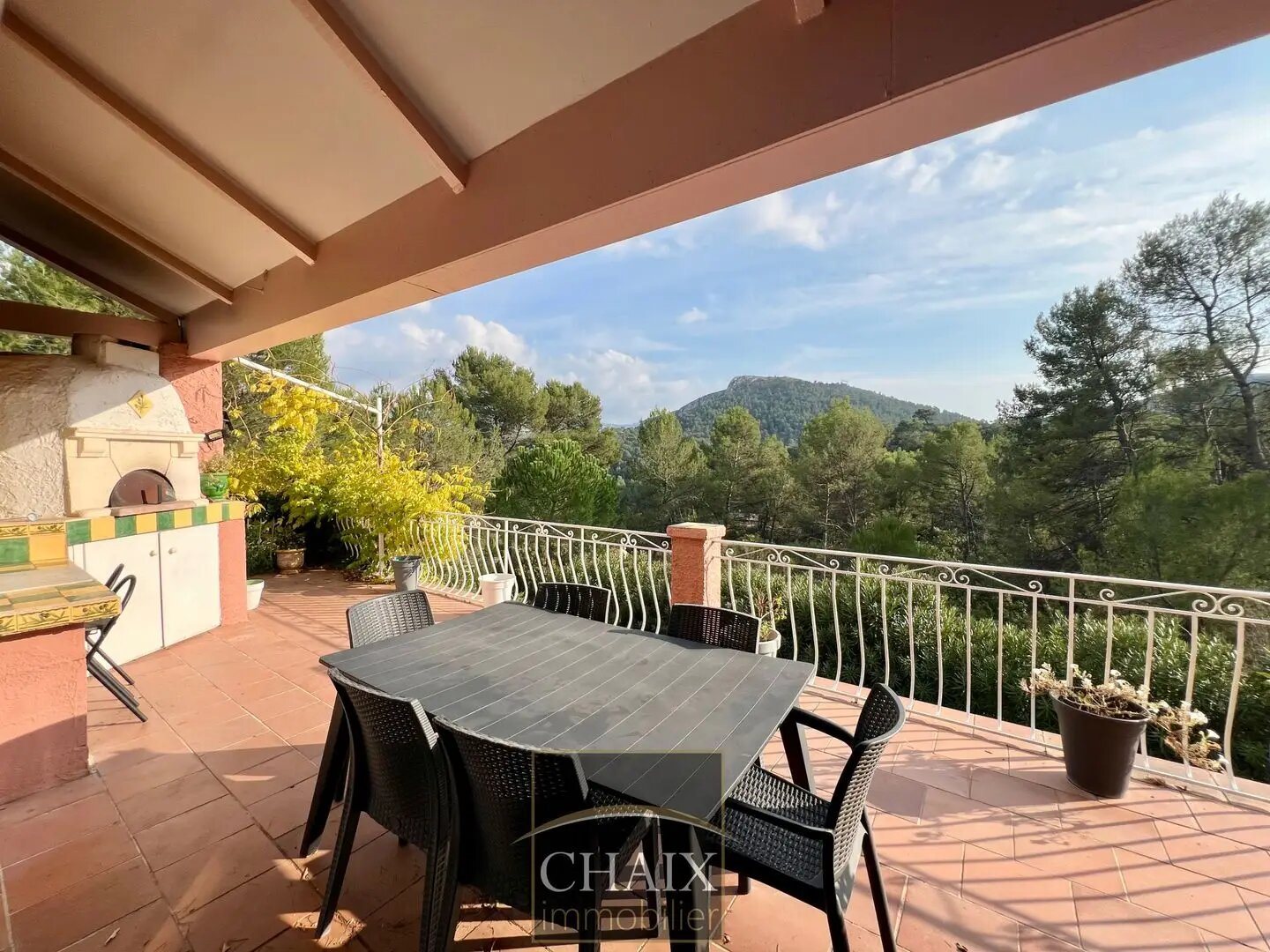 Maison à vendre, 181m², La Destrousse