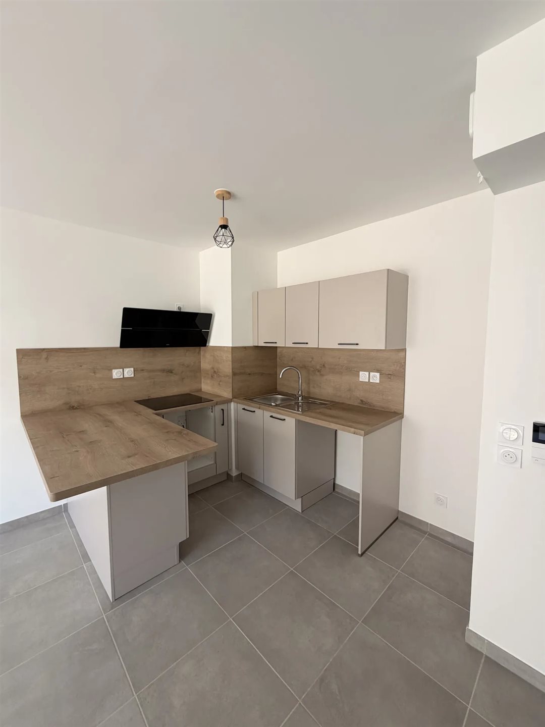 Appartement à louer, 47m², Aubagne