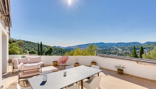 Maison à vendre, 225m², Ceyreste