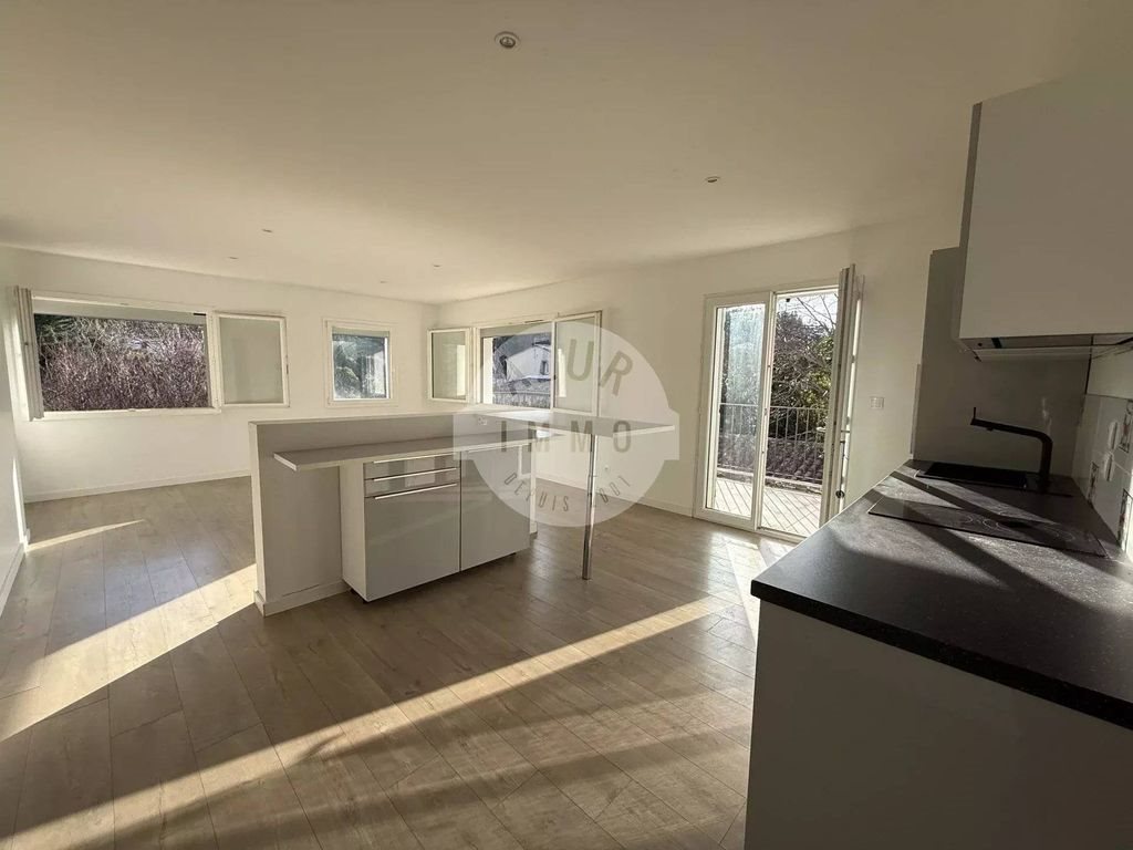 Maison à vendre, 197m², Saint-Zacharie