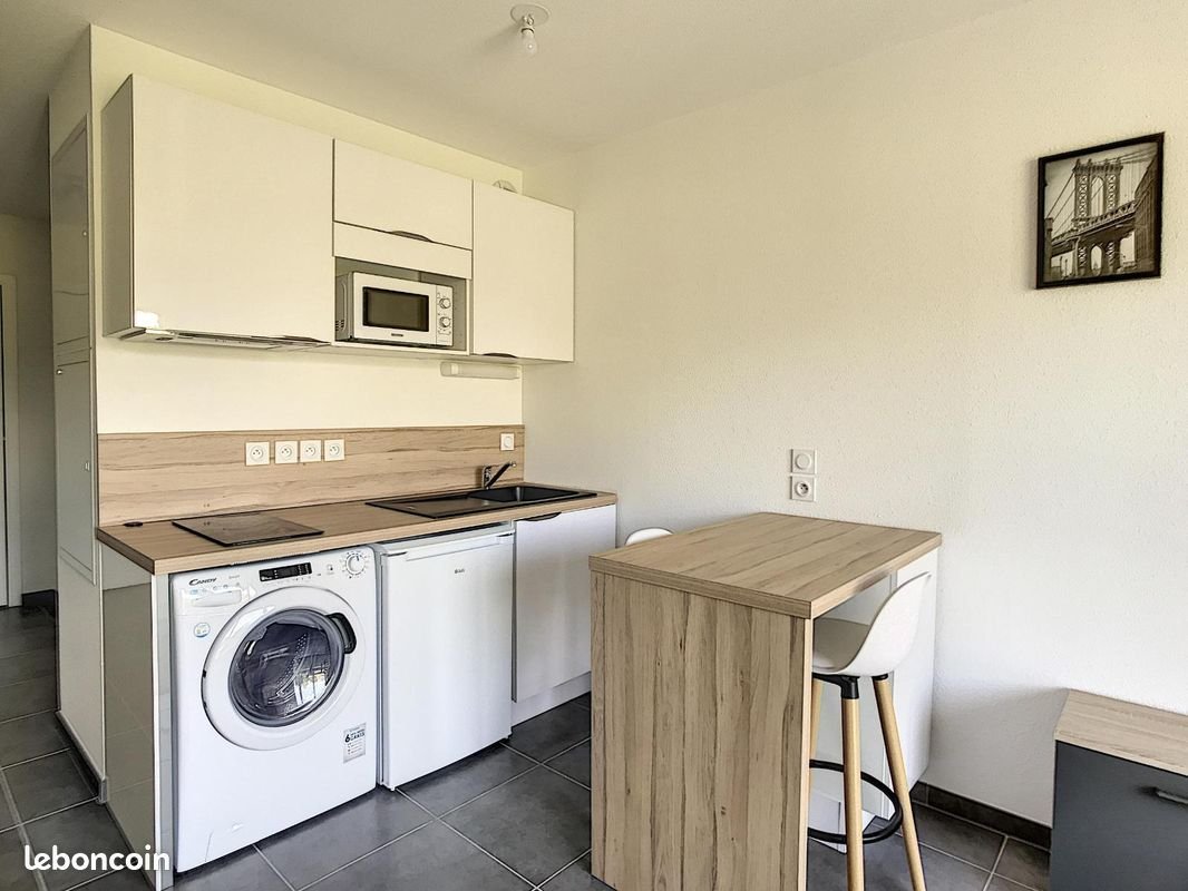 Appartement à louer, 24m², Lormont