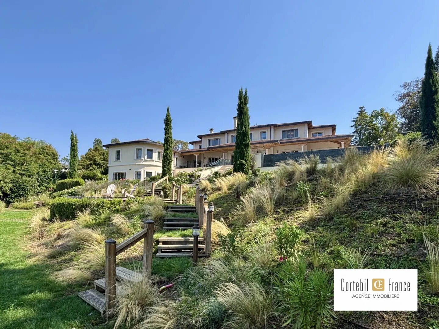 Maison à vendre, 1129m², Chens-sur-Léman