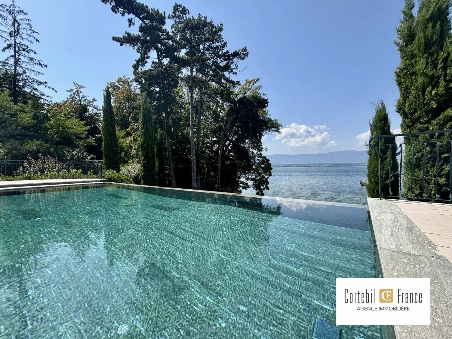 Maison à vendre, 1129m², Chens-sur-Léman