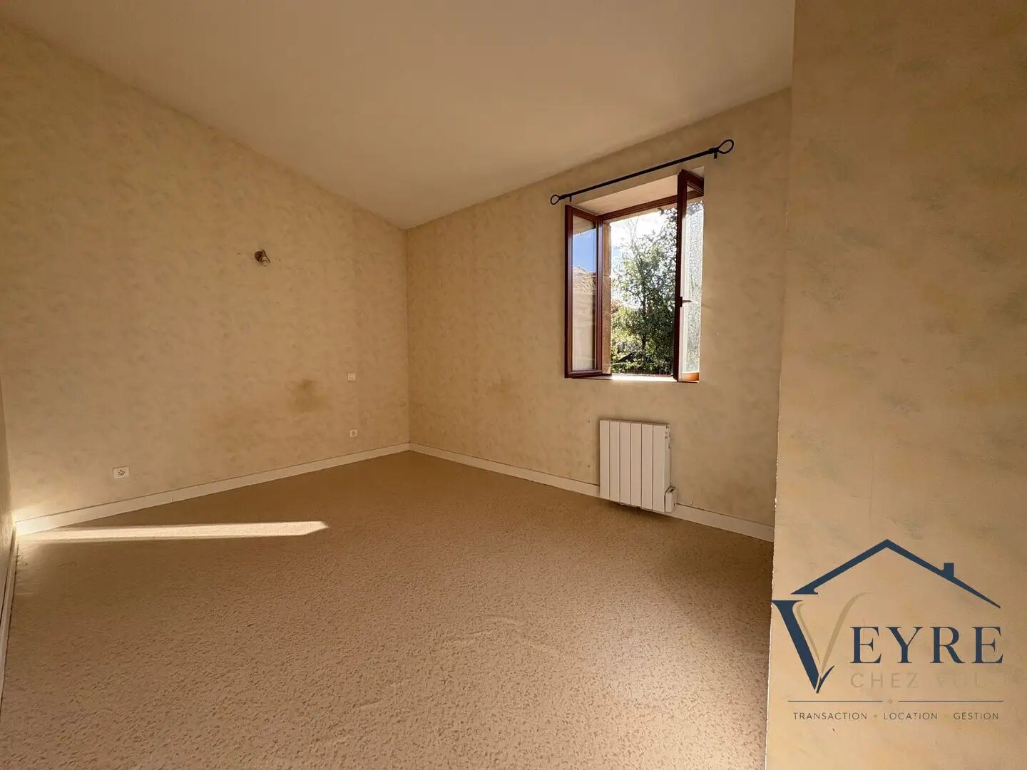 Maison à louer, 76m², Vic-le-Comte