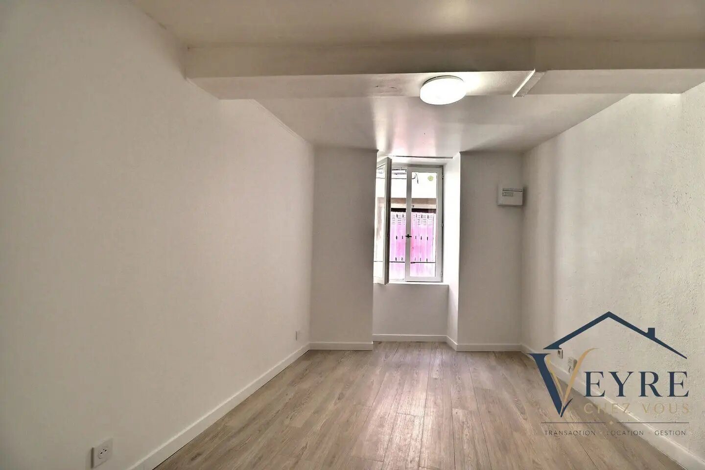 Appartement à louer, 15m², Vic-le-Comte