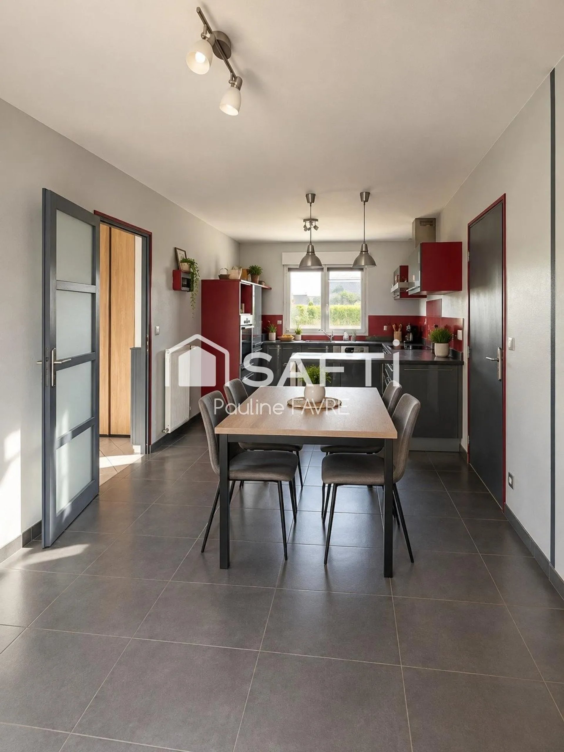 Maison à vendre, 134m², Trébédan
