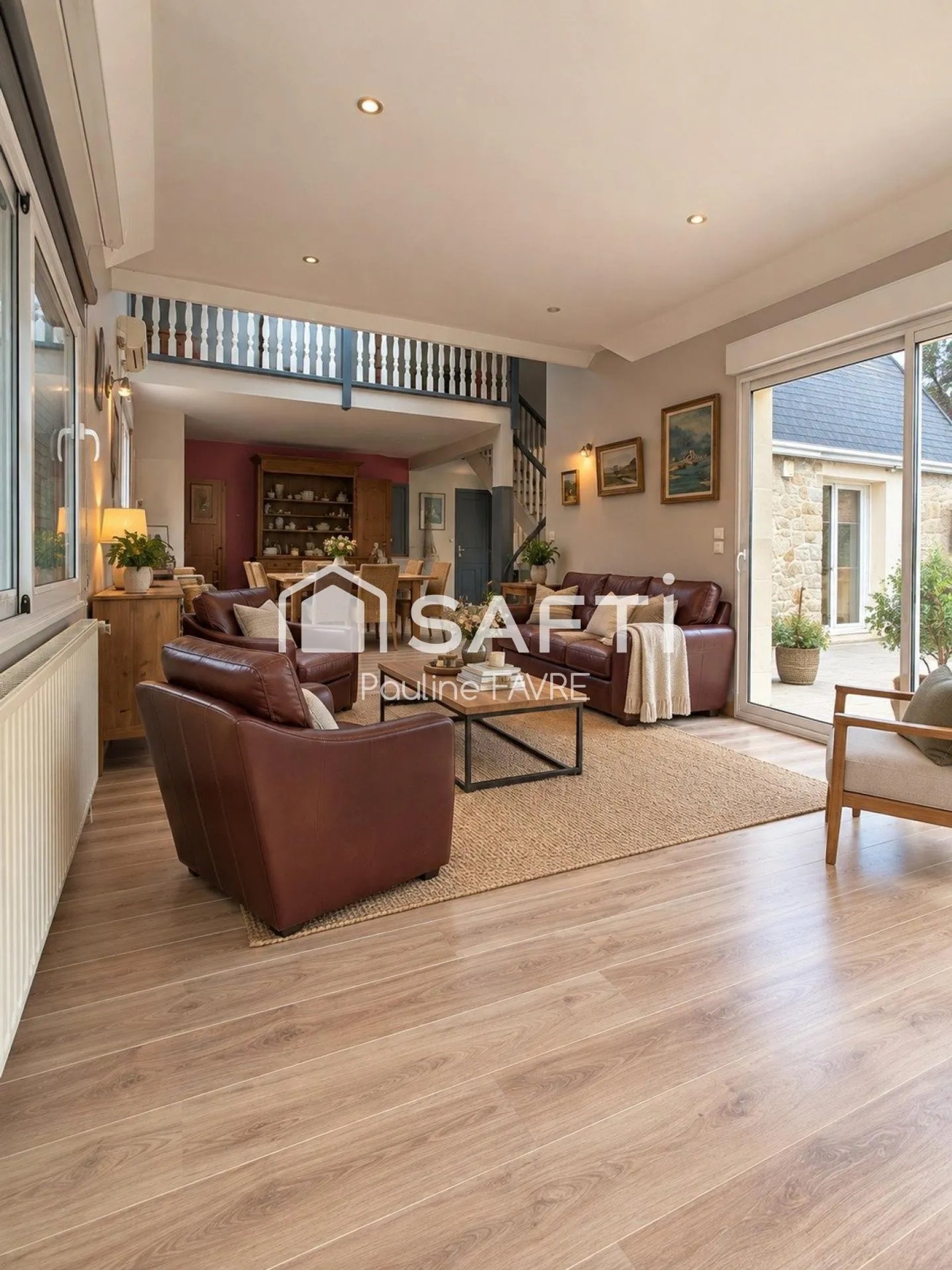 Maison à vendre, 134m², Trébédan