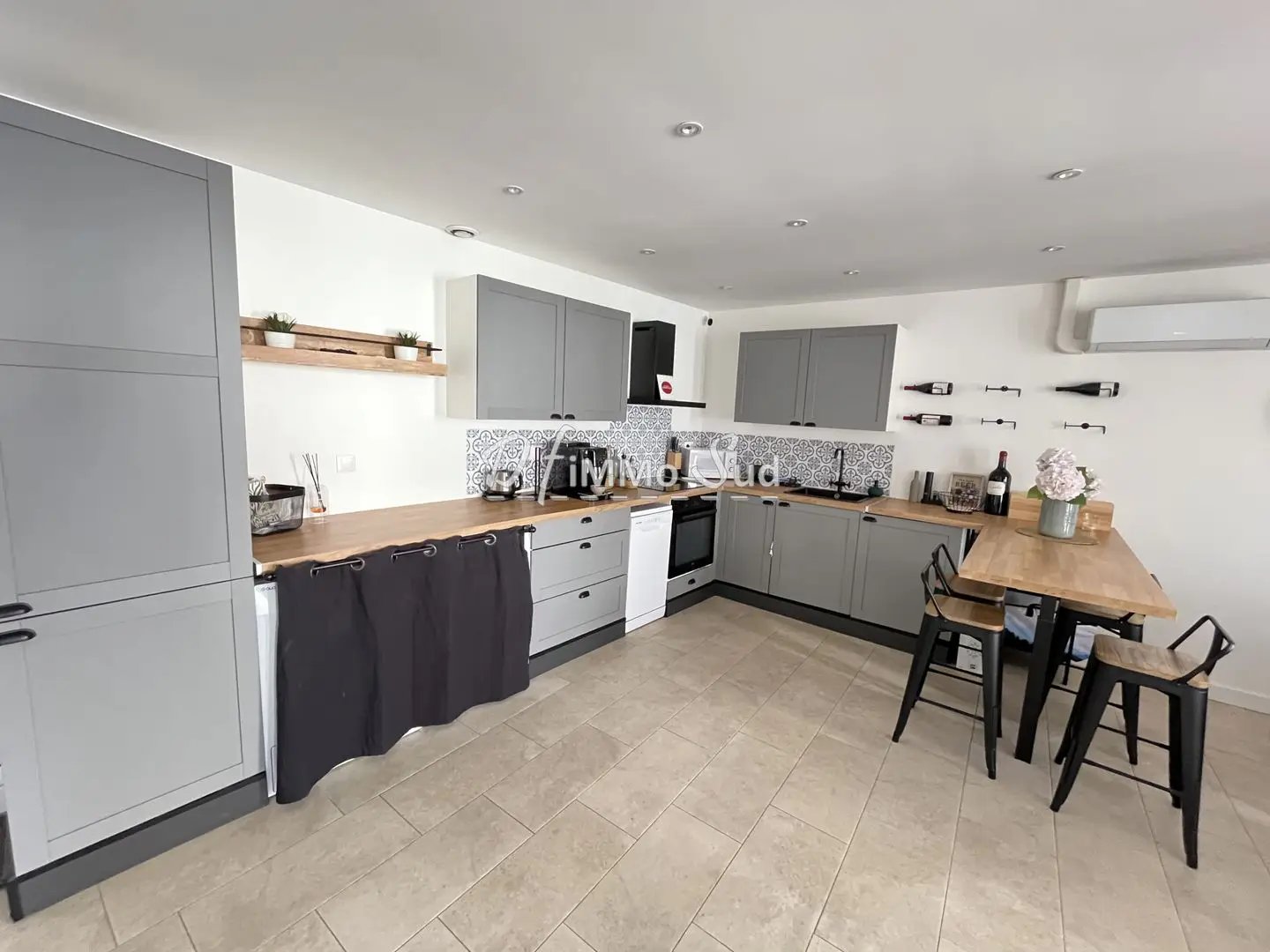 Maison à vendre, 104m², Vinassan