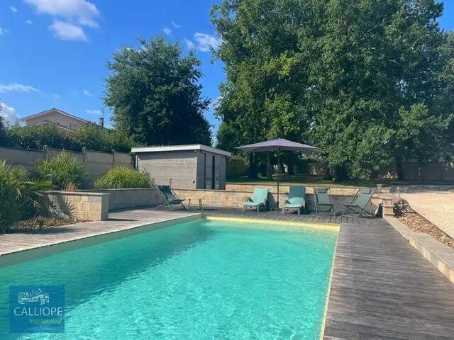 Maison à vendre, 200m², Saint-Aubin-de-Médoc