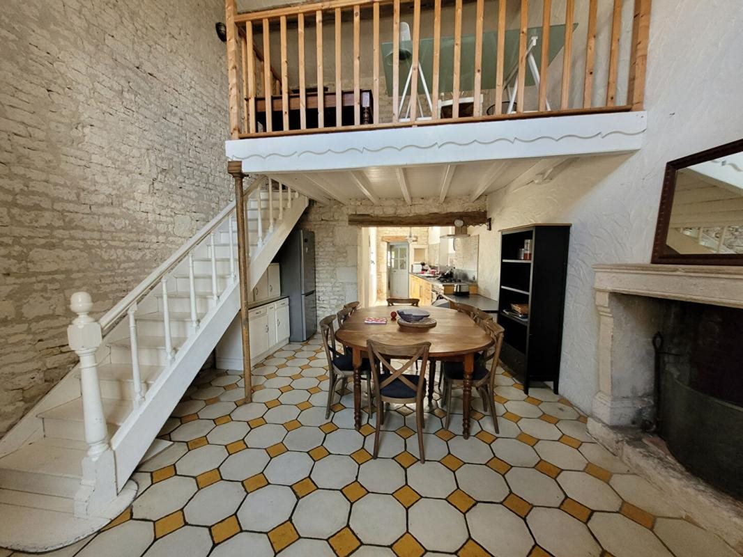 Maison à vendre, 137m², Les Magnils-Reigniers