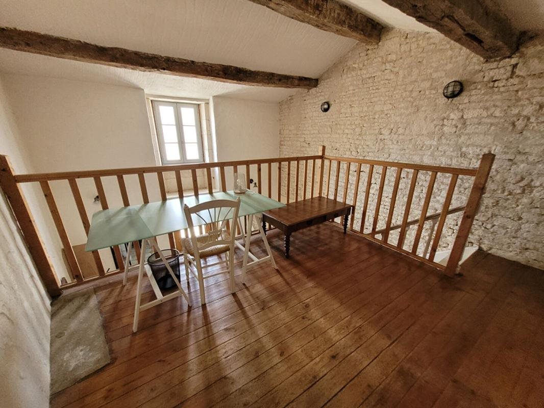 Maison à vendre, 137m², Les Magnils-Reigniers
