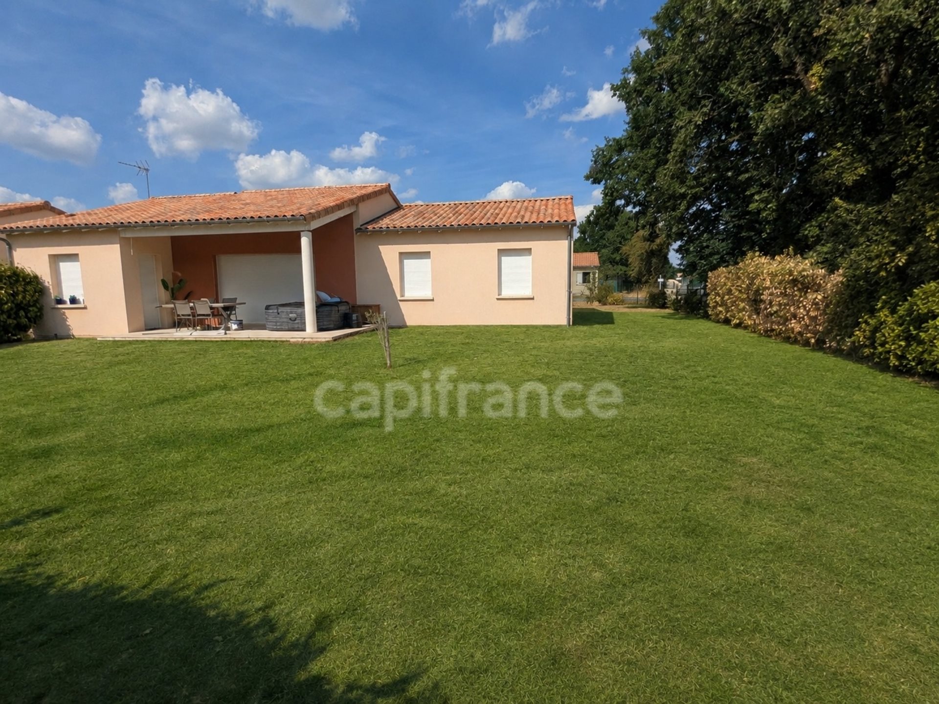 Maison à vendre, 101m², Fleuré