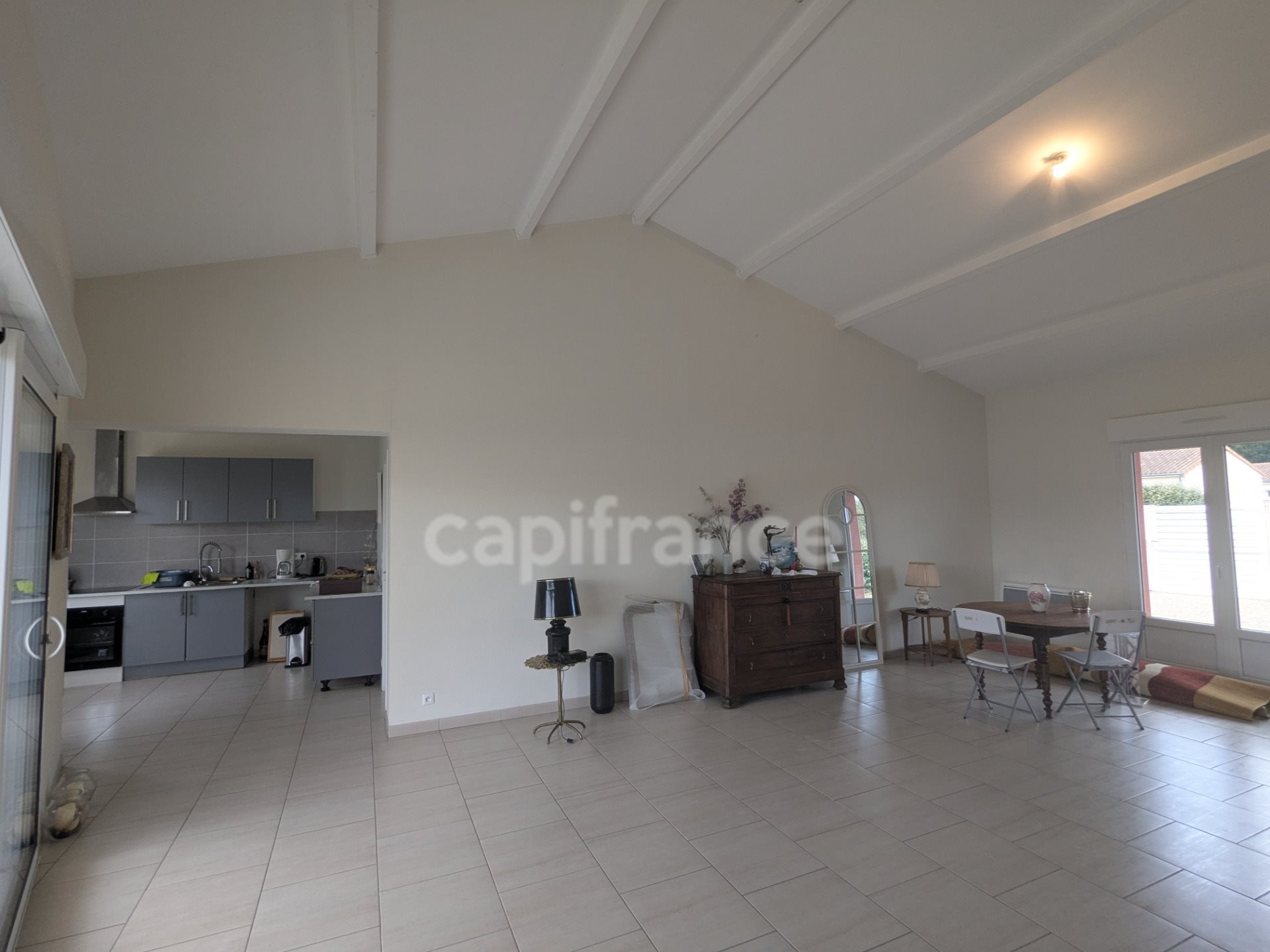 Maison à vendre, 101m², Fleuré