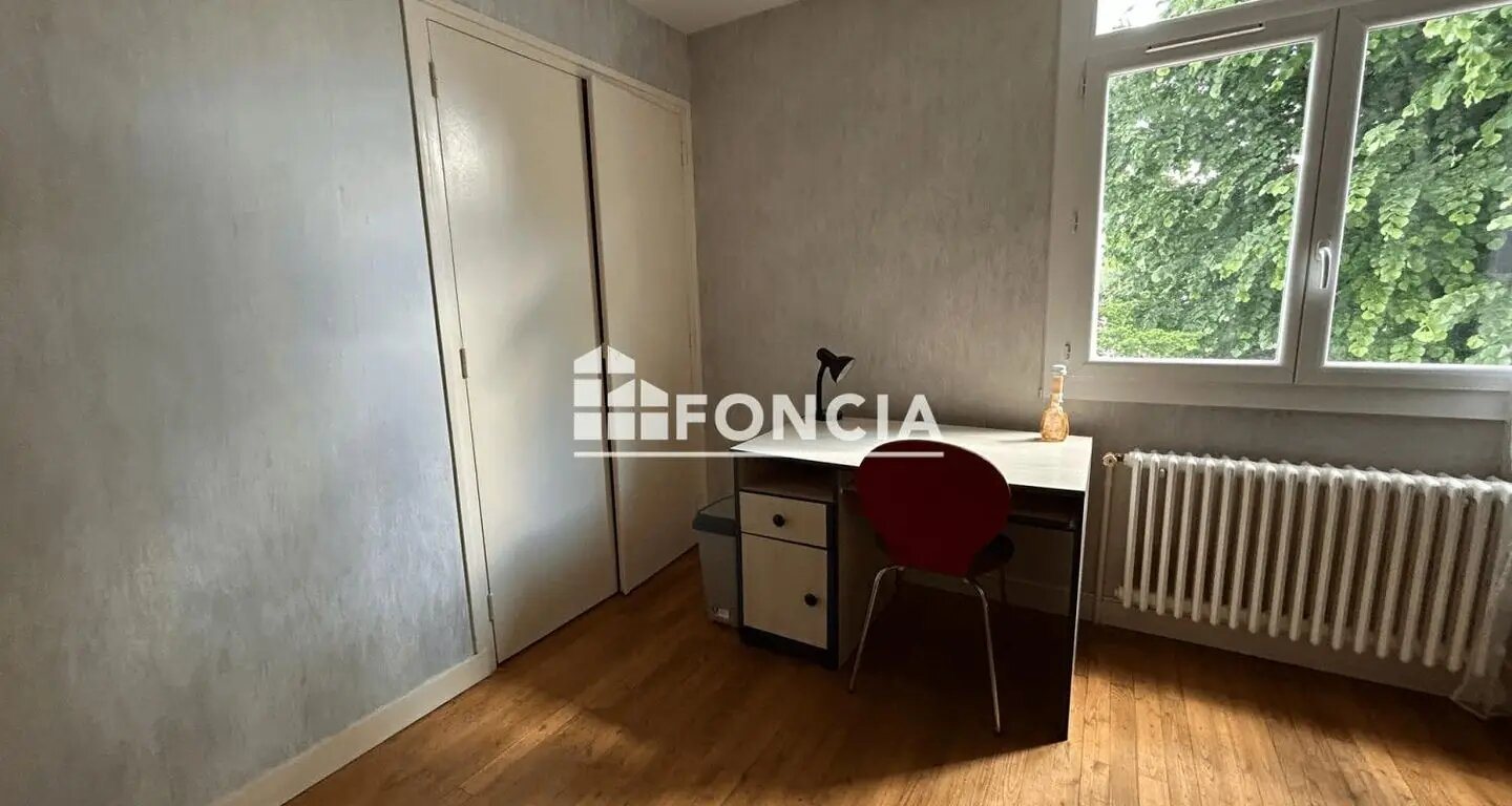 Appartement à louer, 71m², Vienne
