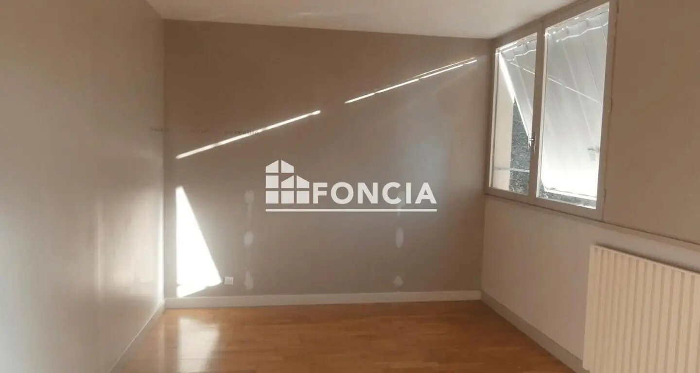 Appartement à louer, 82m², Vienne