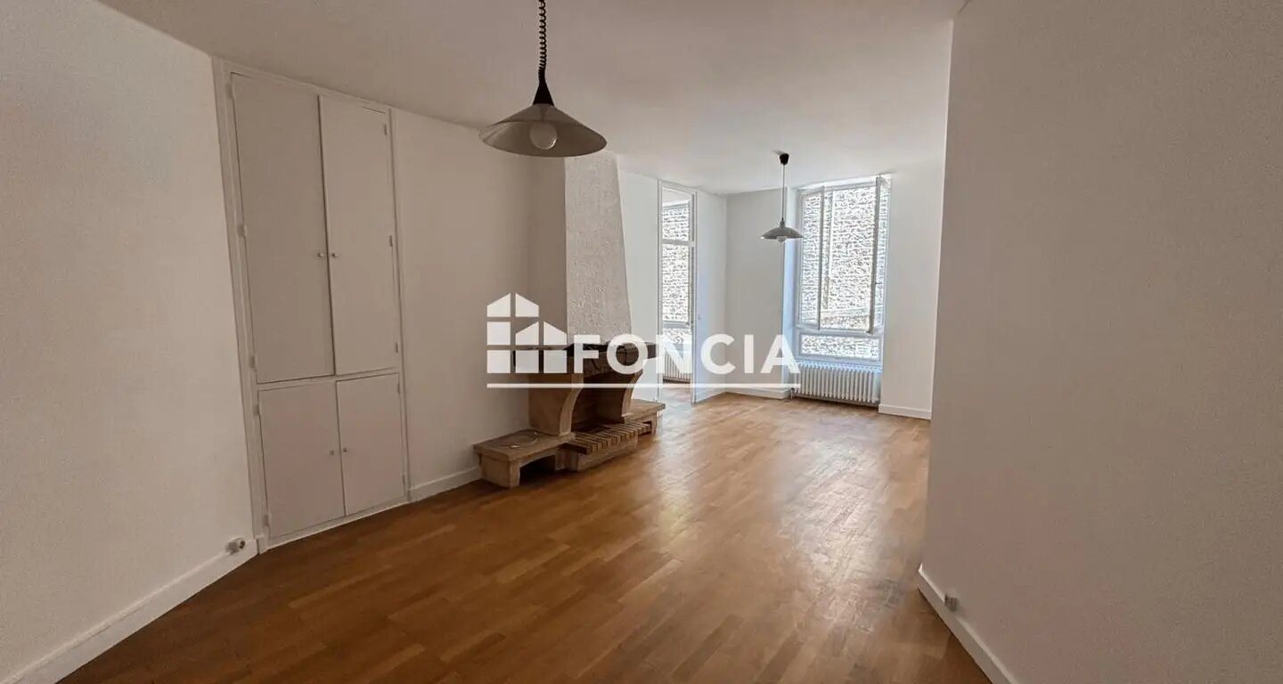 Appartement à louer, 65m², Vienne