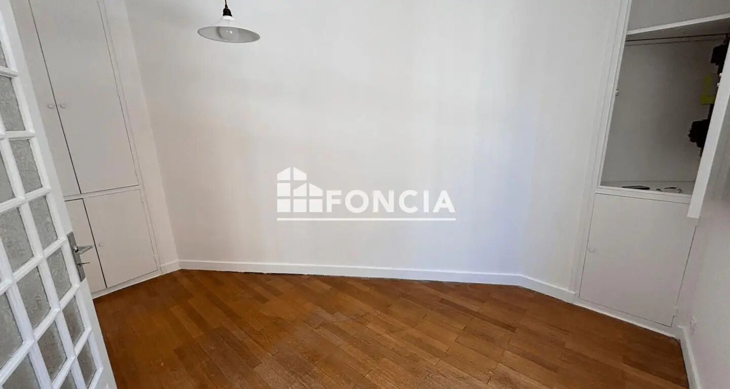 Appartement à louer, 65m², Vienne