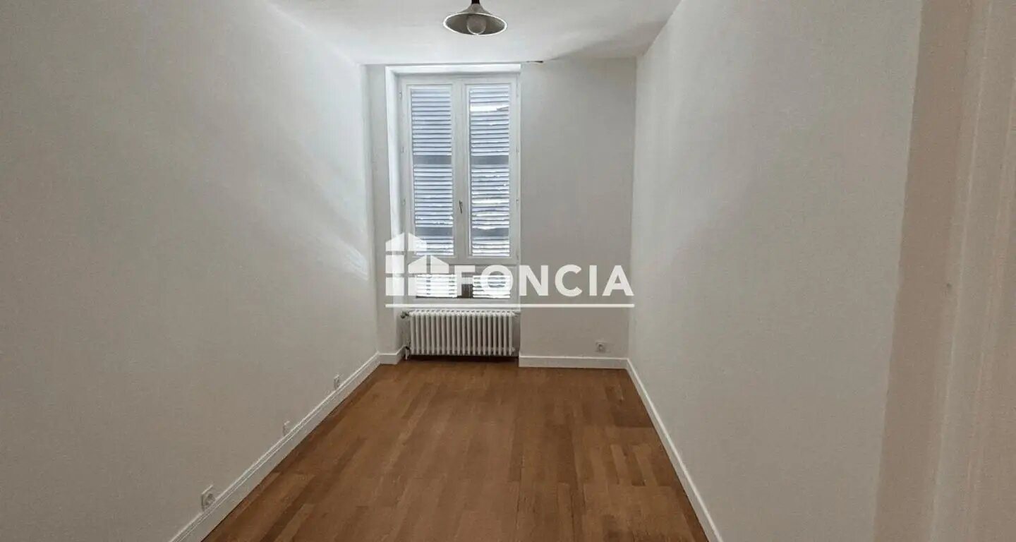 Appartement à louer, 65m², Vienne