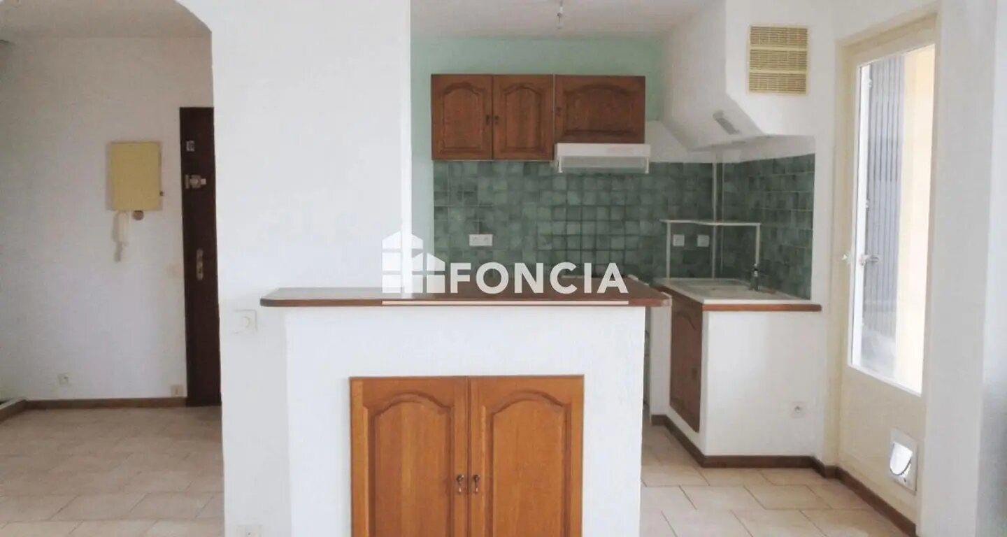 Appartement à louer, 57m², Saint-Clair-du-Rhône