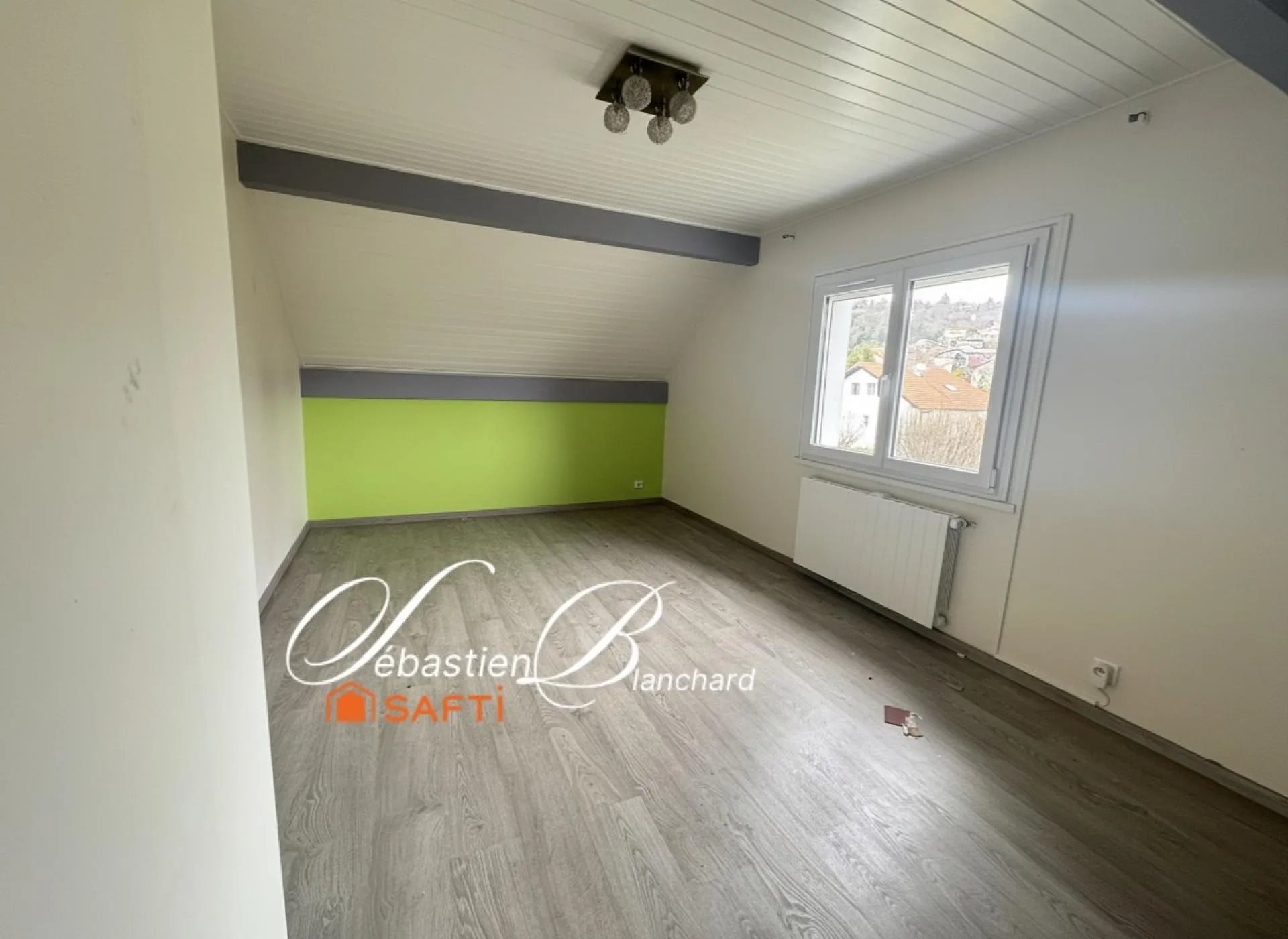 Maison à vendre, 125m², Vétraz-Monthoux